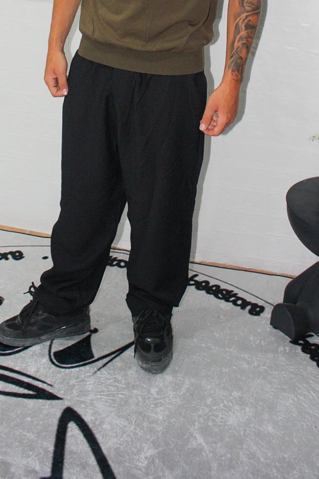 Polo Verde + Pant Nero